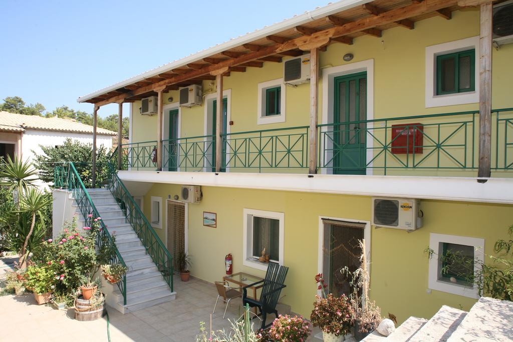 Lenia Studios Kalamitsi  Exterior photo